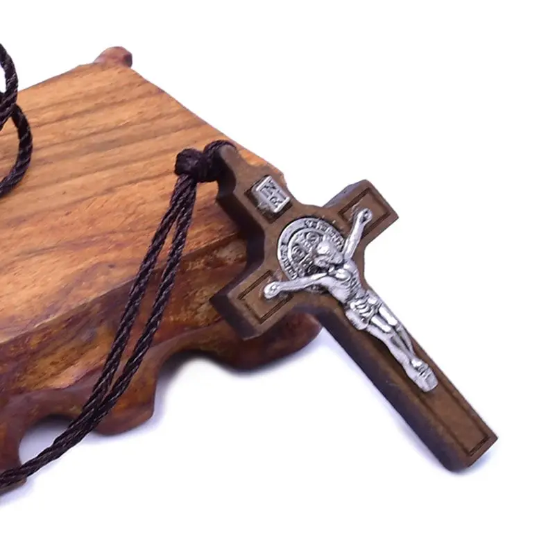 Retro Jesus Cross Necklace Wood Metal Pendant Orthodox Praying Chain Jewelry Catholic Religious Christian Crucifix Gift for Men