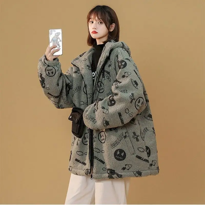 Vintage Bear Fashion Trend Hoodies Lamb Wool Winter Hooded Coat Women Niche Design Japanese Warm Jacket Popular Kawaii Clothes