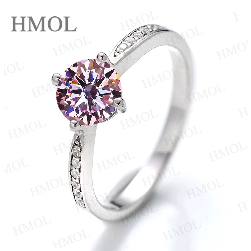 Moissanite Round Cut Wedding Ring VVS1 High-Quality 925 Silver Luxury Engagement Ring with Timeless Design and Brilliant Sparkle