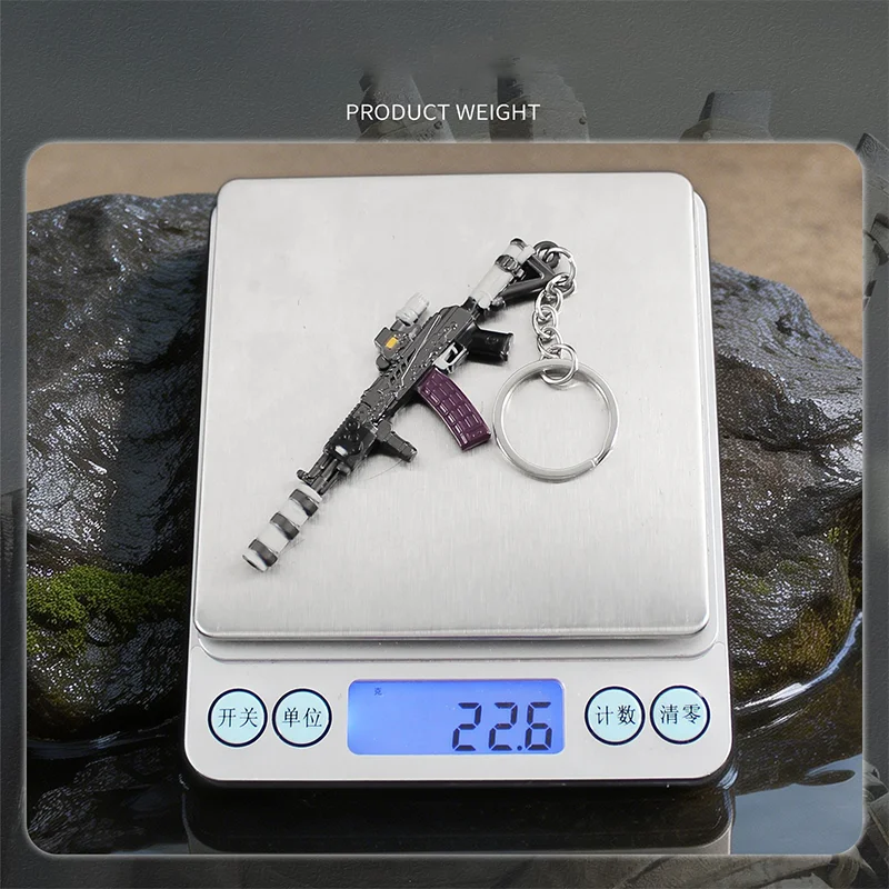 9cm Arena Breakout Gun Model Keychain AK102 Tactical Master Mini Alloy Keyring Game Pendant Gifts Collections Accessories view 5