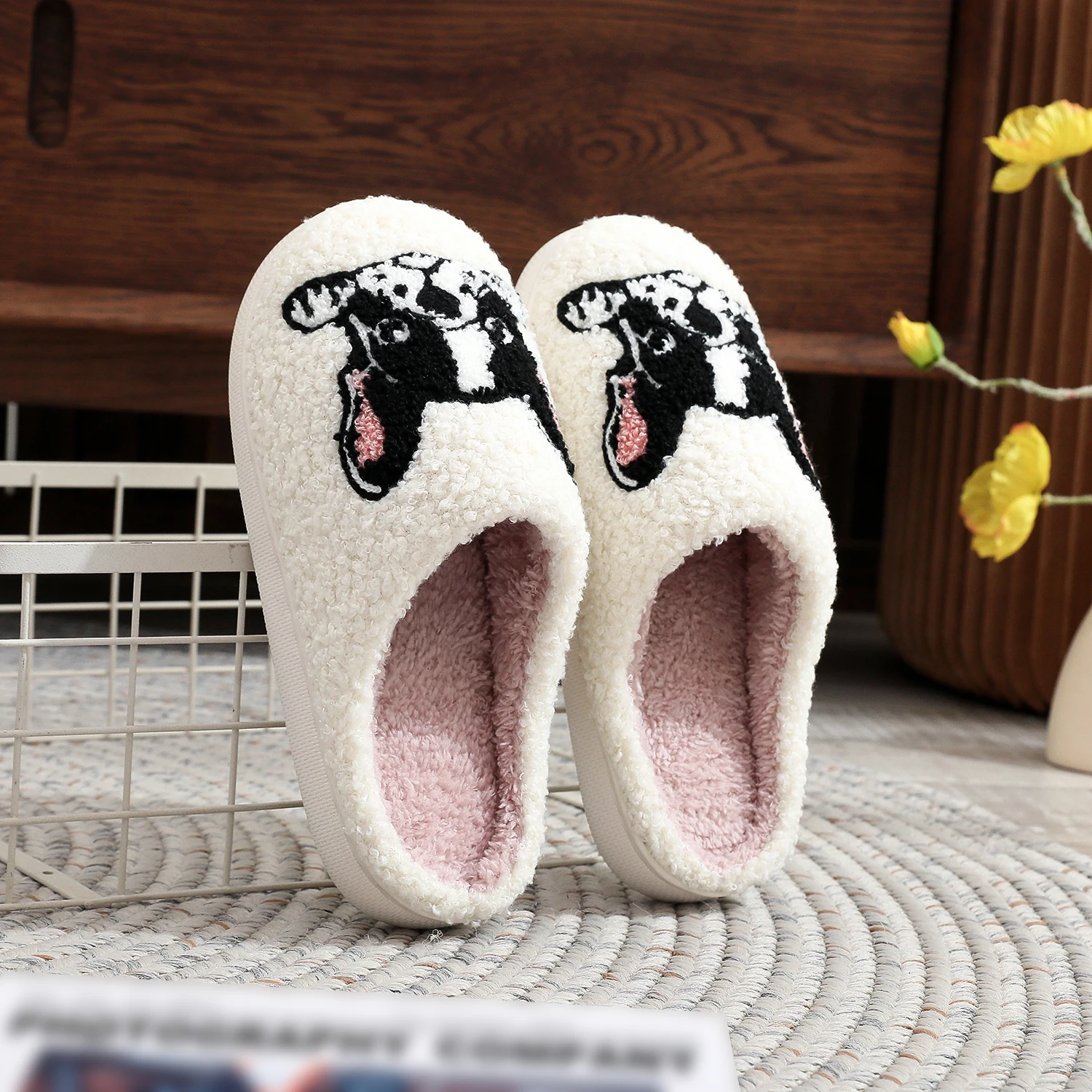 Pet Pattern French Bulldog Embroidery stuffed Home Platform Cozy Furry Cotton Slippers Cute Warm Non-slip Indoor Slippers Pet Mom Gift Men Women Can Wear