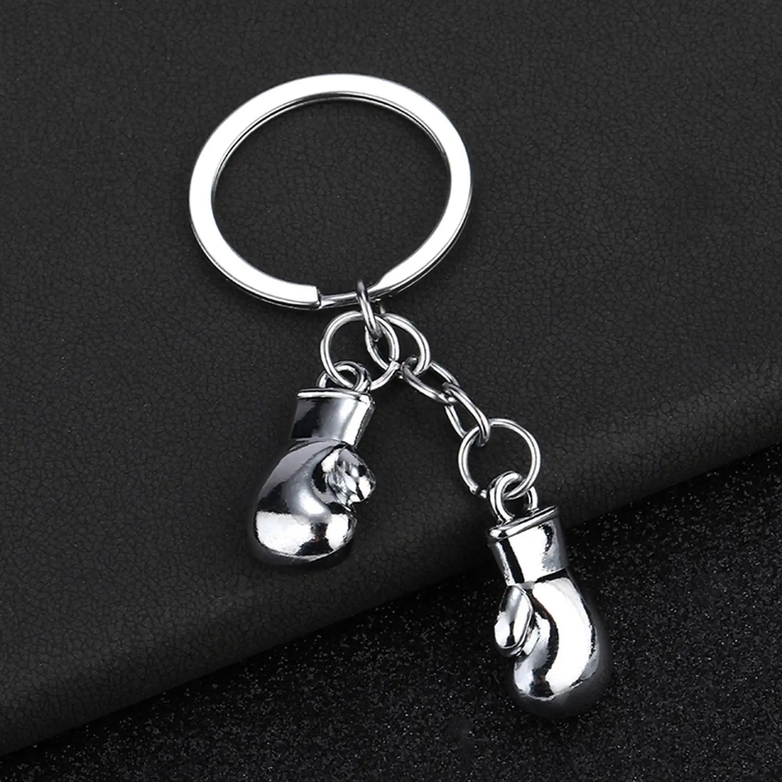 3D Metal Boxing Keychains Creative Boxer Keyring Simulation Boxing Gloves Key chain Hanging Pendant for Cell phone Wallet
