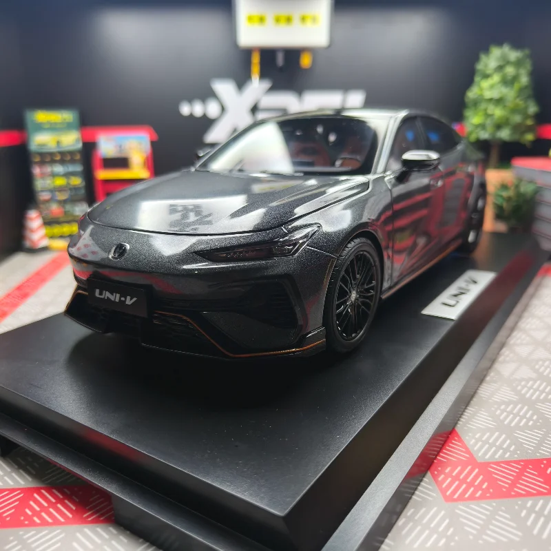 

Diecast 1:18 Scale Changan UNI-V Third Generation Original Factory Full Door Alloy Car Model Collectible Toy Gift Souvenir
