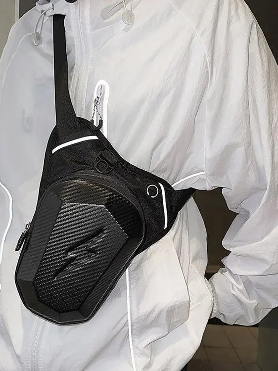 

Men's And Women's Cool Reflective Street Multi-Functional Motorcycle Riding Crossbody Bag Simulated Carbon Fiber Hardell