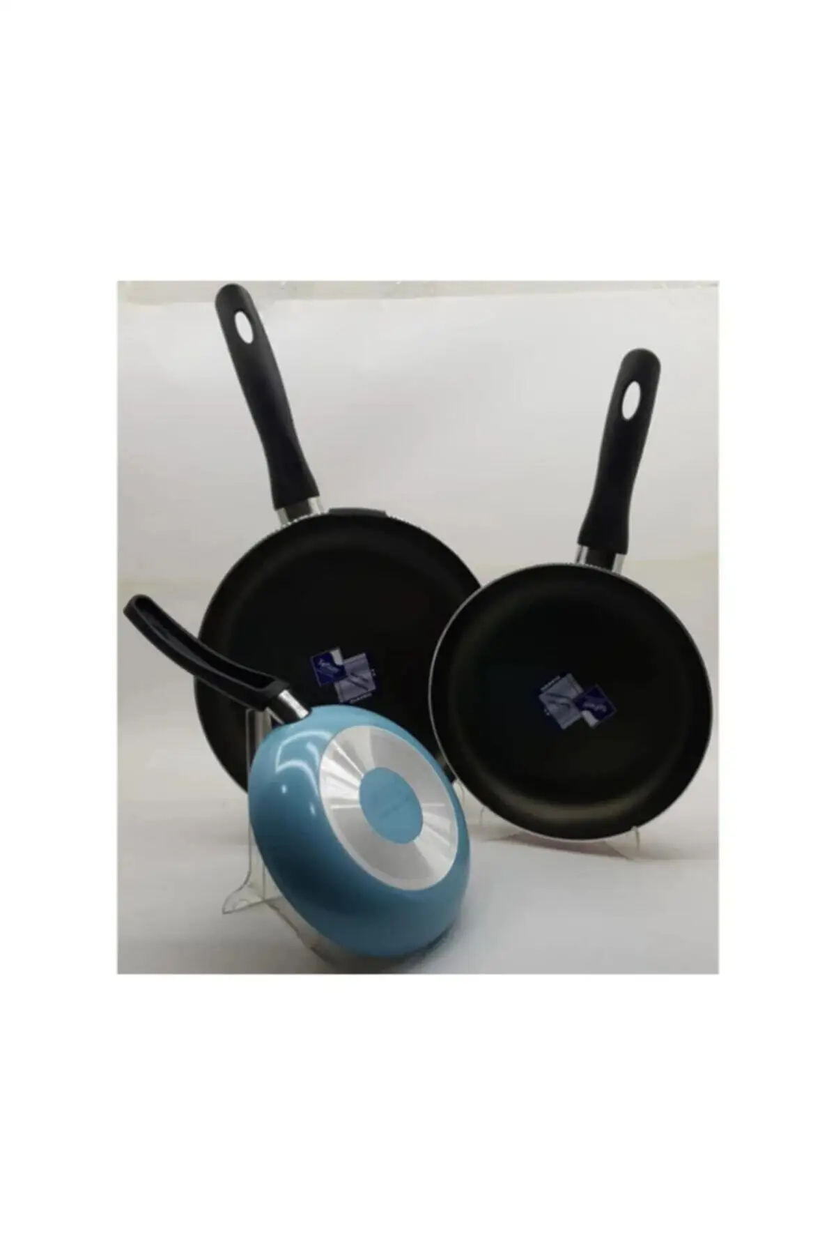 

3 Piece Pan Set 18 + 22 + 26 Cm Turquoise Kitchen Accessory Product Bar Cooking Equipment Material