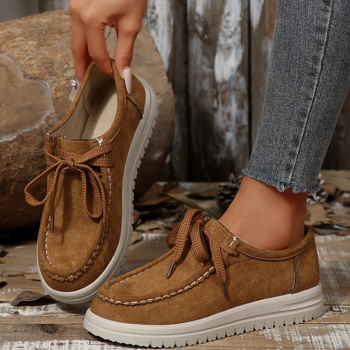 أحذية رياضية نسائية 2025 موضة الخريف الجديدة أحذية رياضية سميكة سوليد الدانتيل متابعة جولة تو أحذية نسائية عادية ومريحة #3