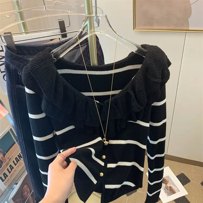 Slim Short Long Sleeved Top French Ruffle Style Knitted Cardigan Mujer Y2k Sueter V Neck Outwear Black Striped Sweaters