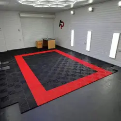 Modular Vented Plastic Garage Flooring Tiles Mats PVC For Showroom Carwash Room Detailing Shop