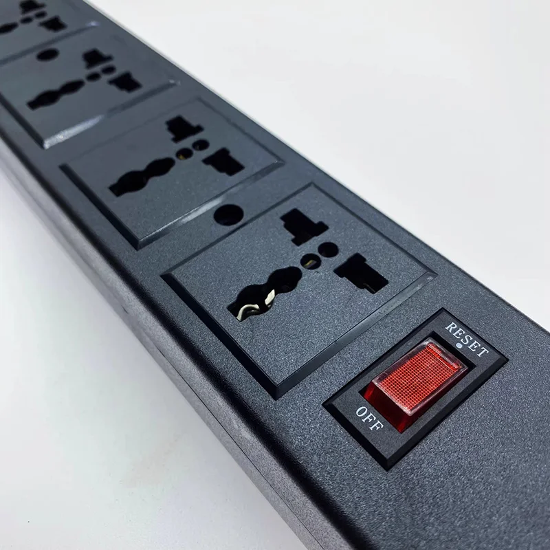 Four-digit multi-purpose power bar Four-digit power bar PDU socket C14-C13 External cable Multi-function 10A250V