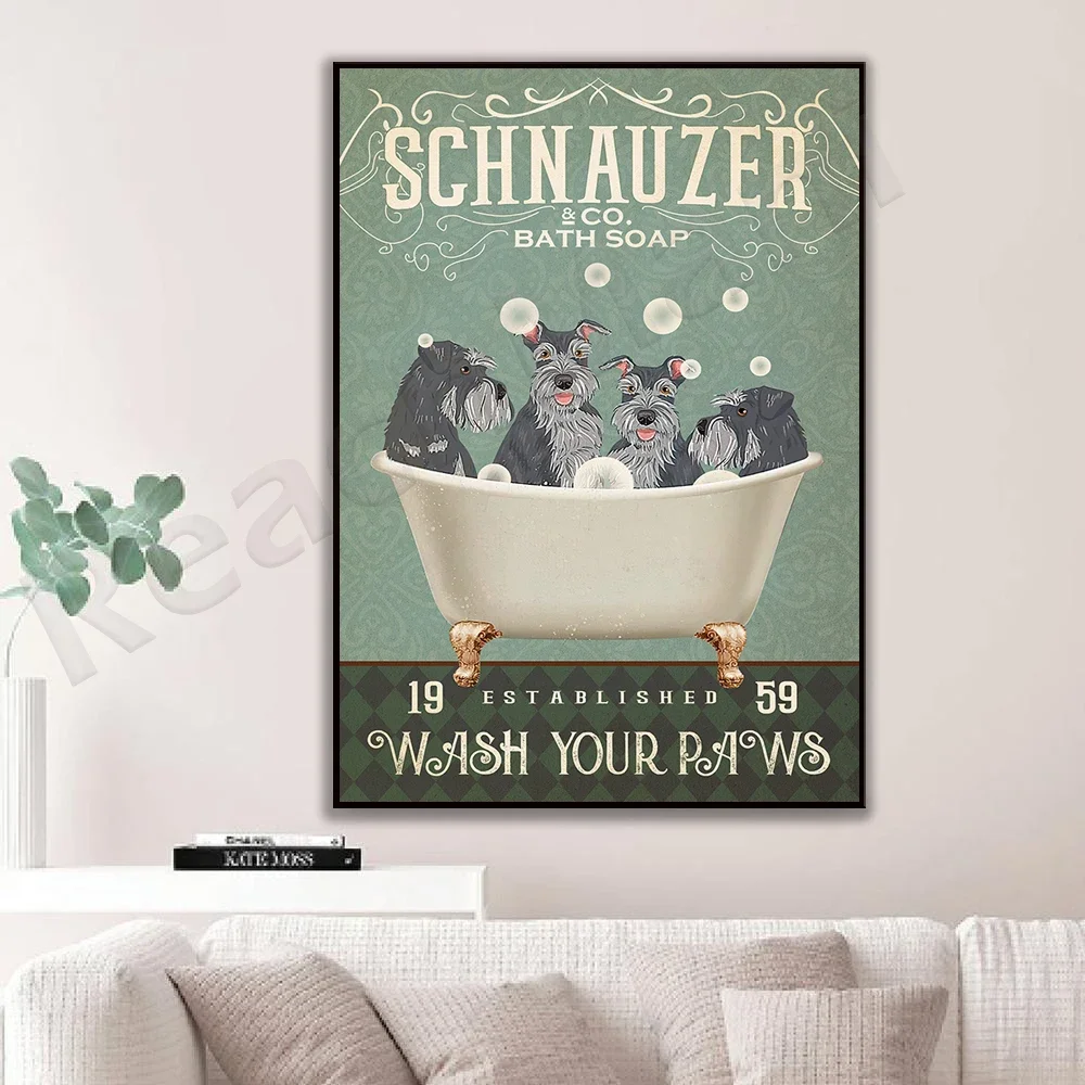 تأسيس عام 1959 من شركة Schnauzer and Co. يتضمن صابون الحمام وطبعات المخالب وملصقات الكلاب وديكورات الحمام. #2