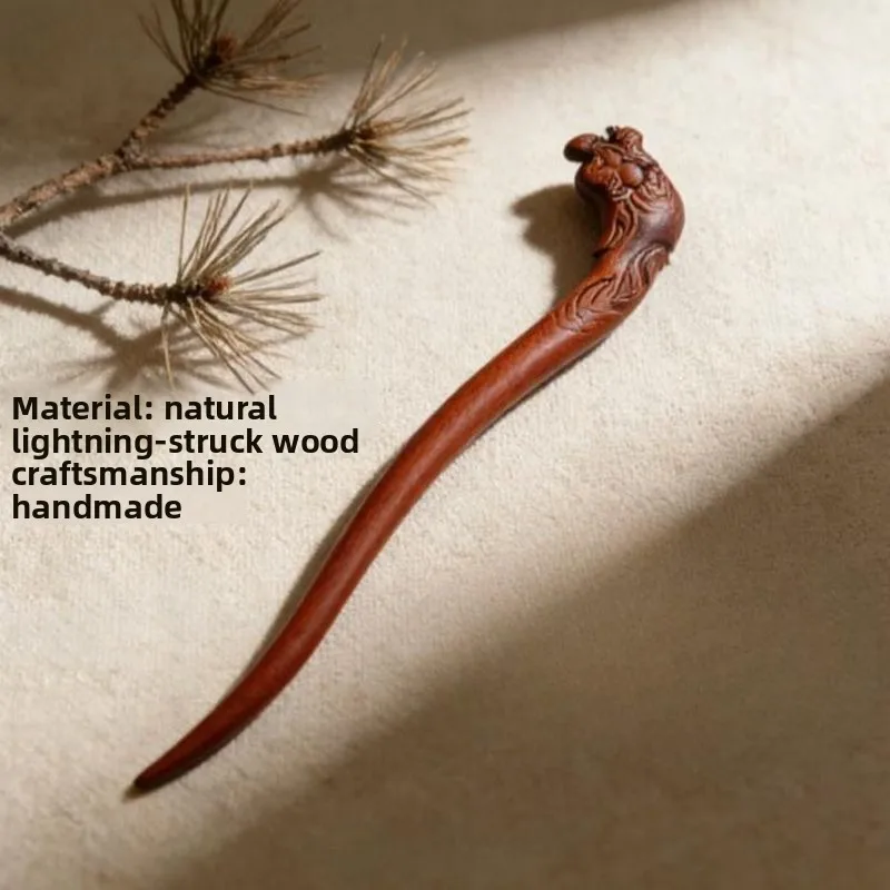 

Натуральная деревянная шпилька для волос из древесины унаби, вырезанная вручную, с изображением дракона, в стиле даосского фэн-шуй, винтажная, для повседневного ношения, талисман удачи