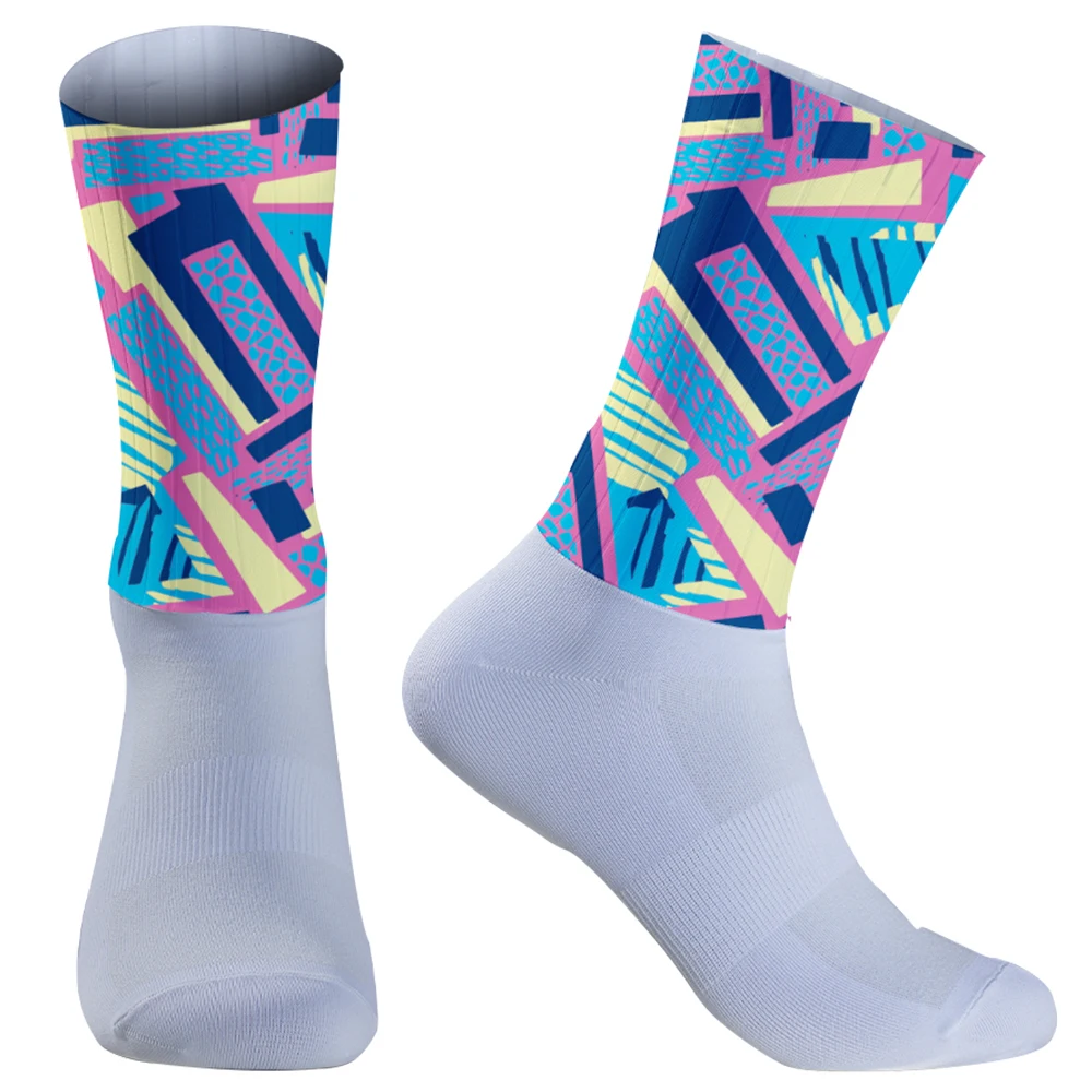 

Color blocking stripes+anti cursor design: night riding safety fully loaded, and the appearance is even more outstanding