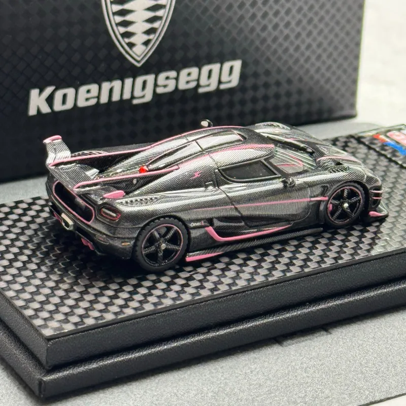 Limited edition 1:64 ONE1 die-cast simulation resin car model in stock, boys' gift toys, adult collectible ornaments.