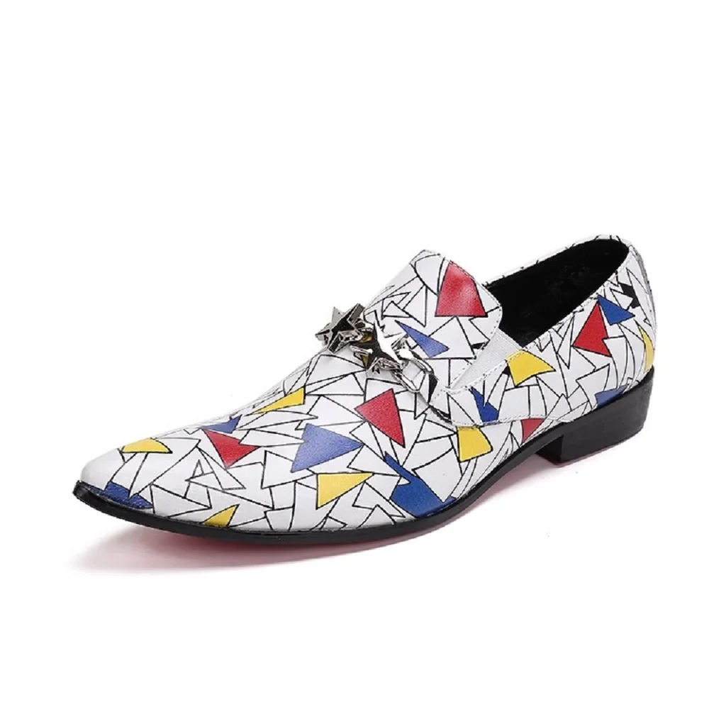 Mode métal étoile chaîne décor mâle robe de soirée mocassins couleur mixte imprime peu profonde sans lacet Derby chaussures hommes chaussures décontractées