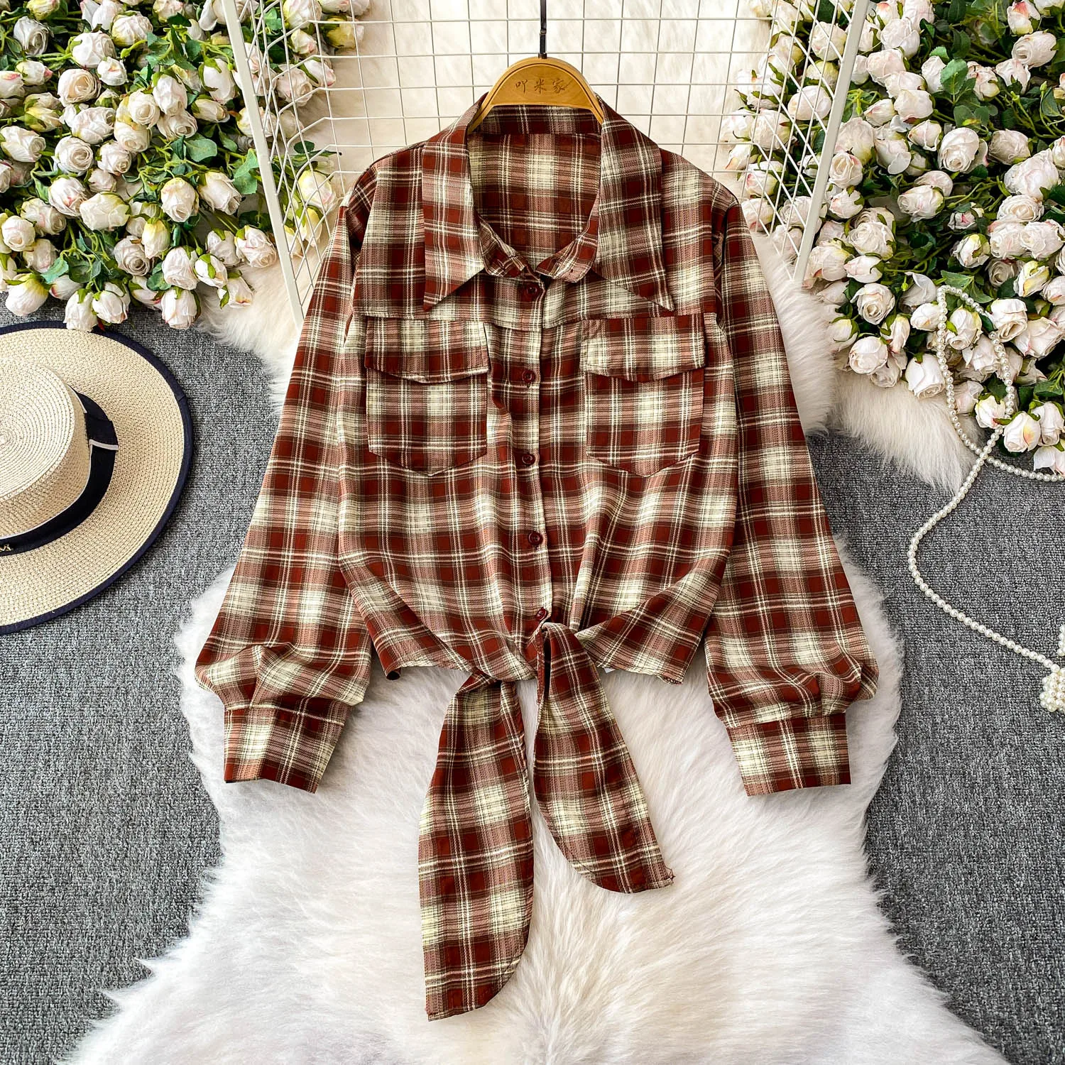 

SuperAen Vintage Lapel Collar Long-sleeved Shirt for Women New 2025 Autumn Lace-up Waist and Short Shirts