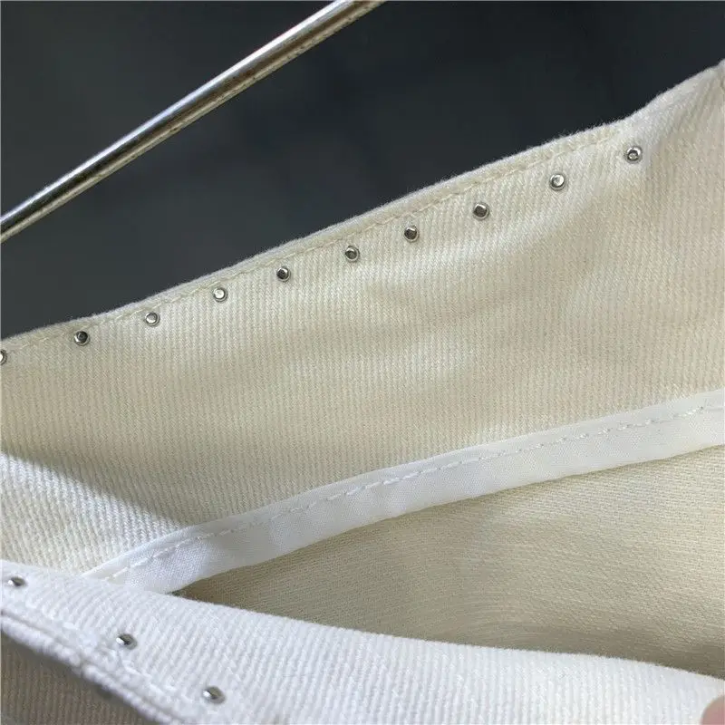 Rolled Pearl Denim Shorts Women Casual White High Waist Wide Leg Double Buttons Jeans Hot Pants Elegant Versatile Female Trendy