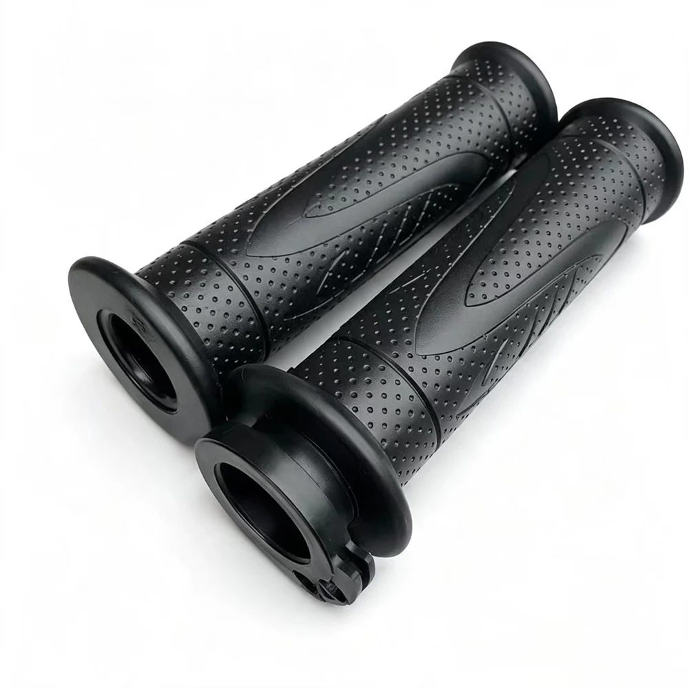 Left  Right Handle Grips For Benelli TRK502 502X 502C BJ600GS TNT600 BJ300GS BN302 TNT 300 600 1130  752S Motorcycle Handlebar