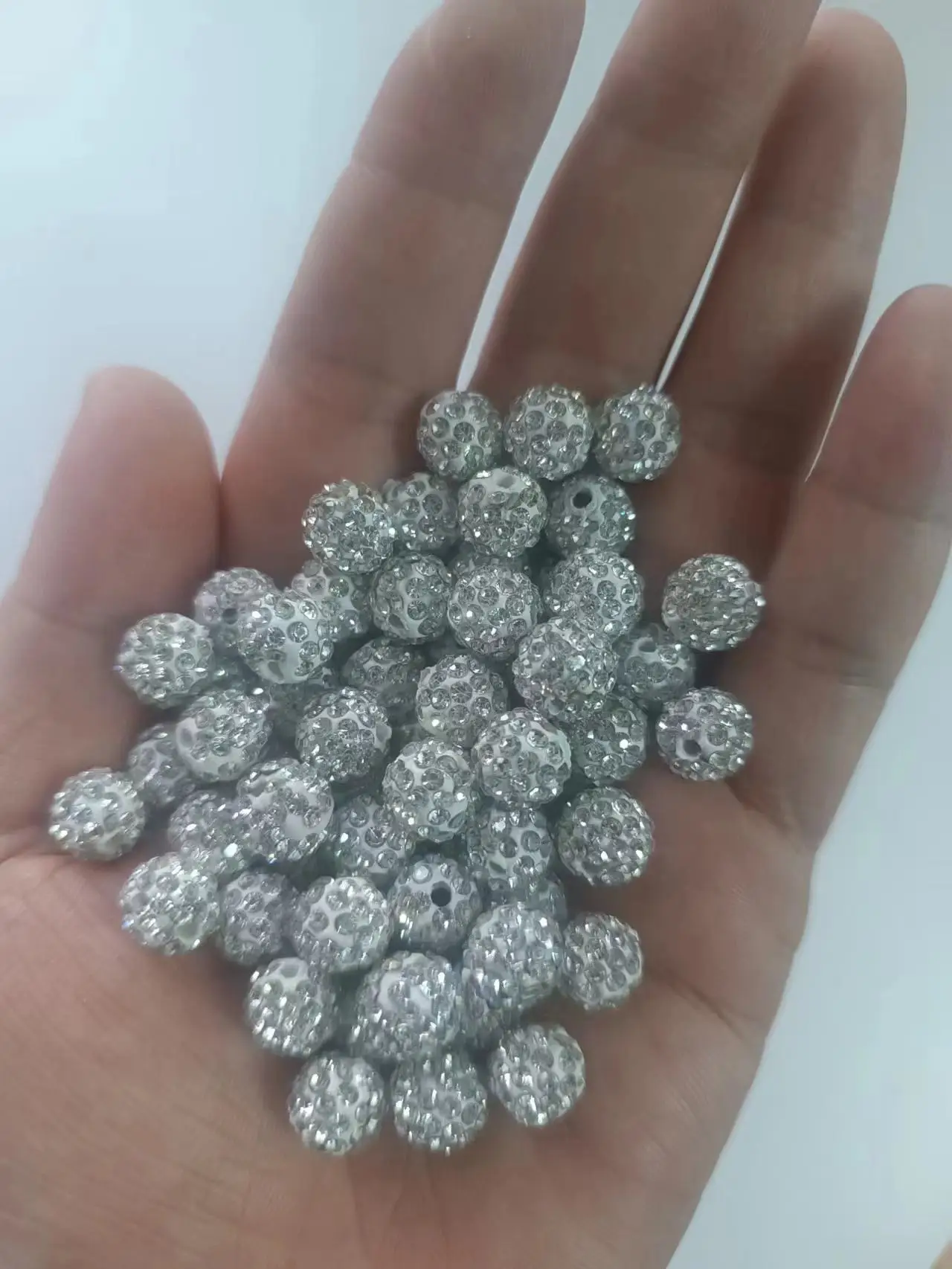 50pcs/lot  6 Rows Quality 10mm 30 Colors 2 Holes Polymer Clay Glitter  Crystal Ball Shambhala Beads DIY Loose Beads n2