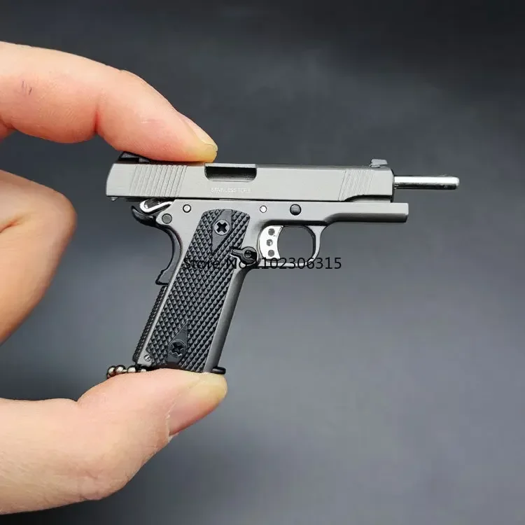 Csnoobs 1:3 Alloy Mini 1911 Pistol Model Keychain Pendant Detachable Fake Toy Gun For PUBG Weapon Adult Children Christmas Gift