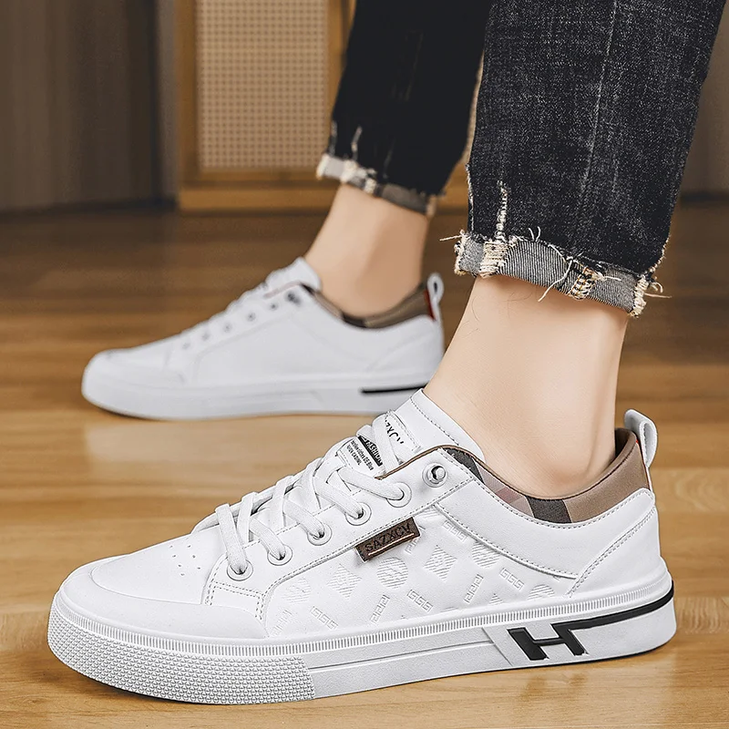White Casual Sneakers Men Hot Sale Men's Skateboard Shoes Classic Designer Sneakers For Man Flat Sneakers Non-slip Sports Shoes