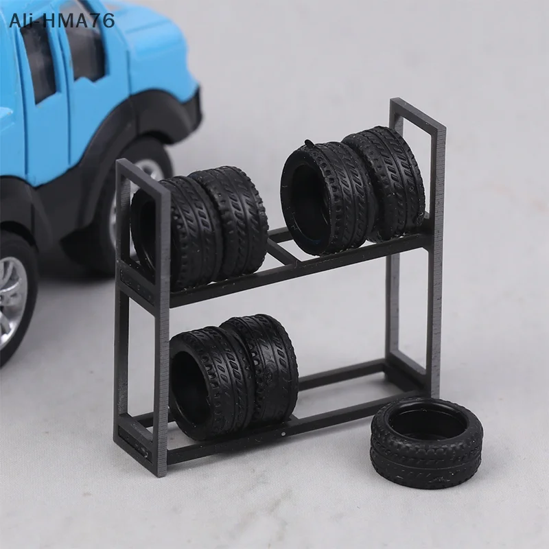 HMA76-1: Stojak na opony w skali 1:64 i 7 opon, akcesorium do sceny garażu modelarskiego, zestaw narzędzi warsztatowych, miniaturowy rekwizyt