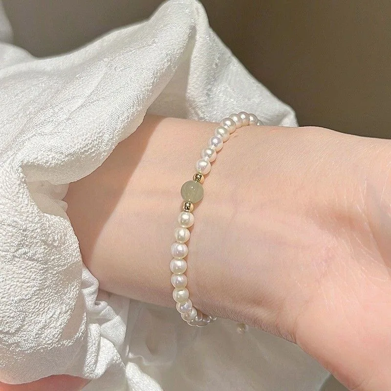 

Irregularly Shaped Pearl Bracelet Women's Niche Luxury Delicate Fashion Gold Half-Bangle Bracelet Valentine's Day Gift