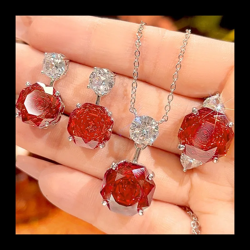 

Осень и зима, новые ювелирные изделия Zhuang Shengsheng, медное дно, позолоченное розовое огранки, оранжевый простой ветровой круглый комплект, основной сто