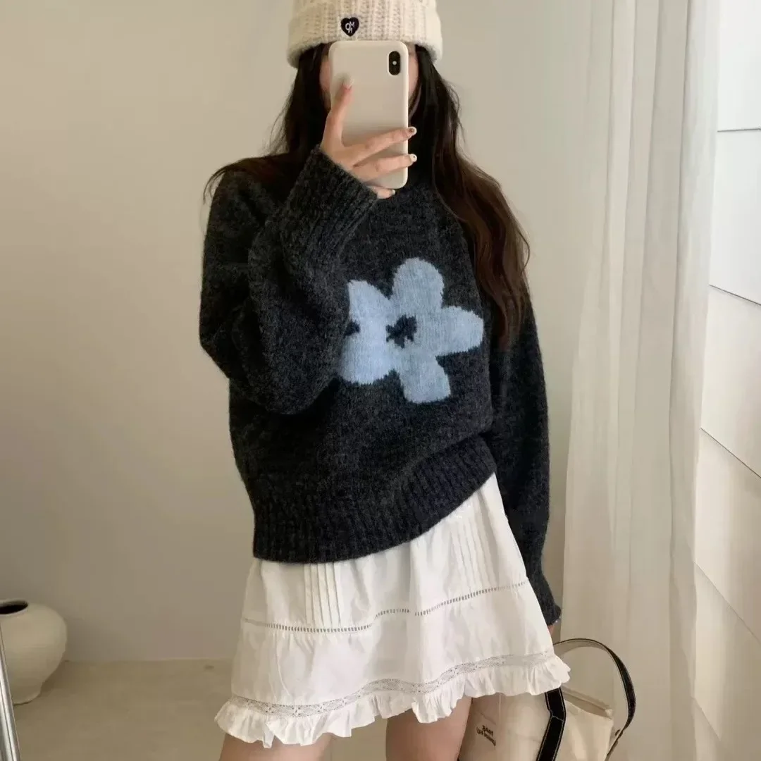 เสื้อไหมพรมสั้นแฟชั่น ฤดูใบไม้ร่วง ฤดูหนาว เสื้อคลุมไหมพรมลายดอกไม้สำหรับผู้หญิง เสื้อไหมพรมหลวมแบบสวมหัว เสื้อไหมพรมอเนกประสงค์