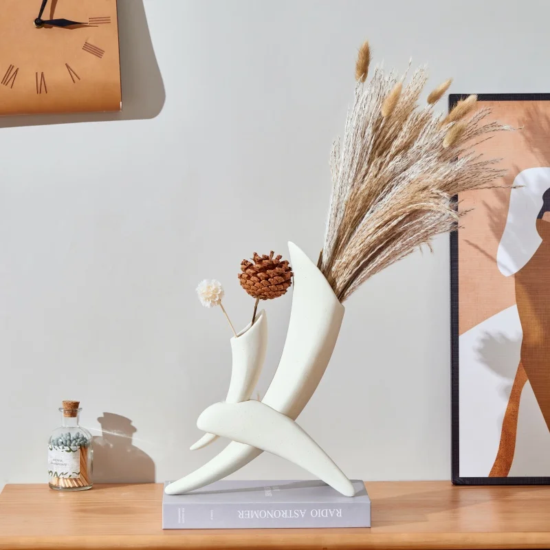 Aesthetic Abstract Human Shaped Ceramic Vase Dual Openings Matte Speckled Art Vase Dried Pampas Grass Container Home Decor Gift
