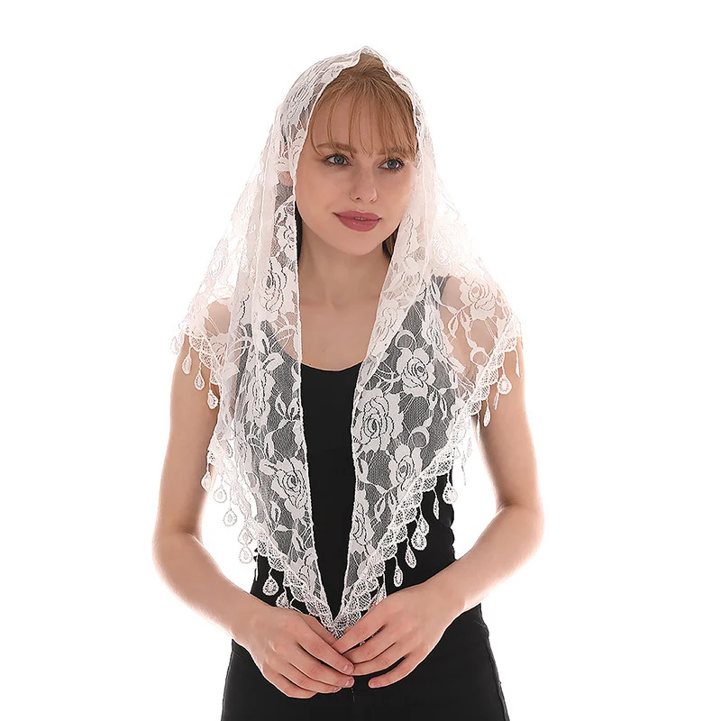 1 pz quattro stagioni Jacquard rosa pizzo triangolo sciarpa scialli in poliestere per le donne chiesa musulmana preghiera scialli da sposa fascia