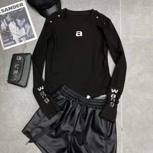 Der Wattestäbebrief der Frauen, ein hohes elastisches T-Shirt, lange Ärmel, Schwarz und Weiß, Y2K-Kleidung, Sommer, 2022 12 Hauptverkäufe des Krupped White Gloss - №7