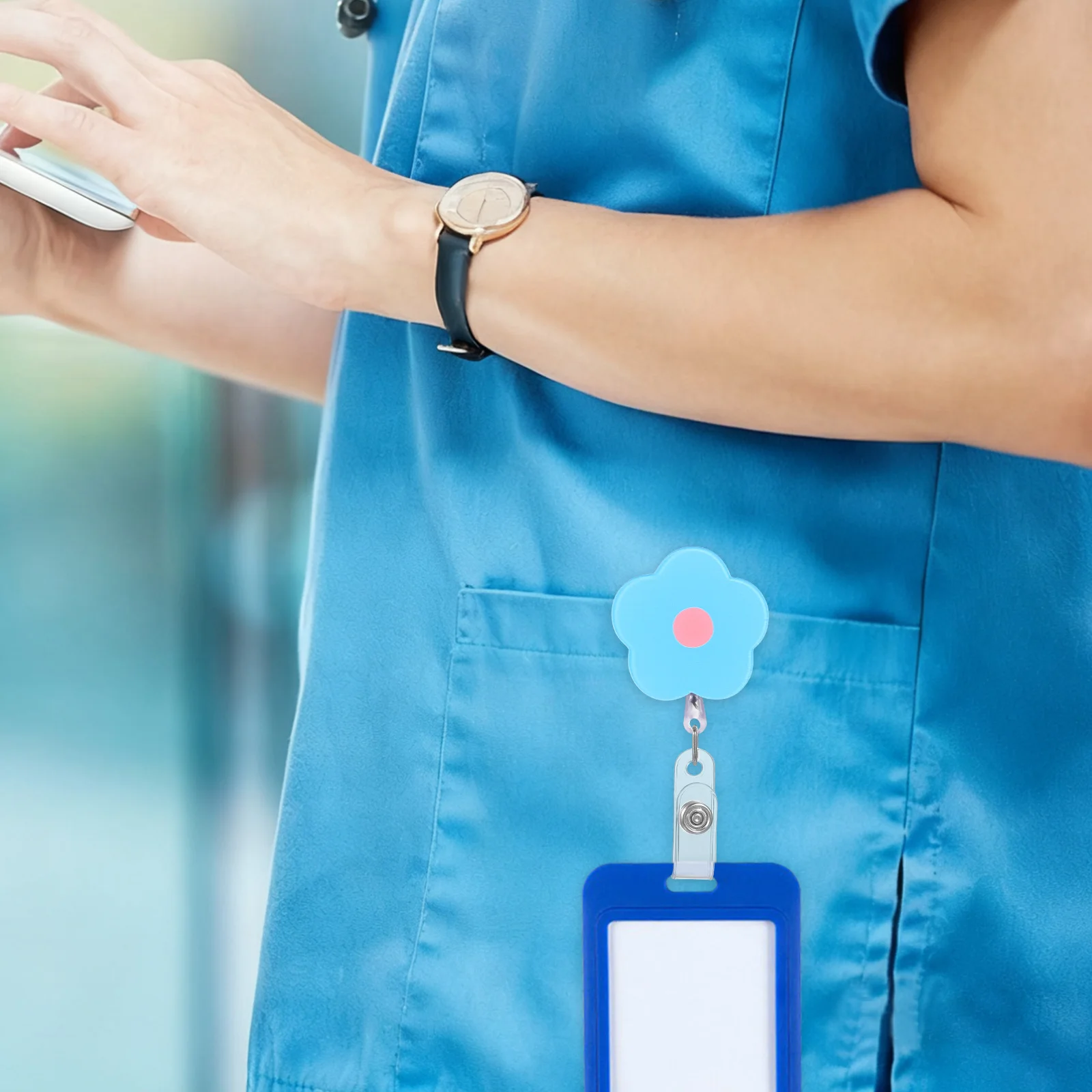 

6Pcs Retractable Badge Holders Flower Shaped Multi-Function Portable Id Card Clips Convenient Badge Reel Name Tag Holder