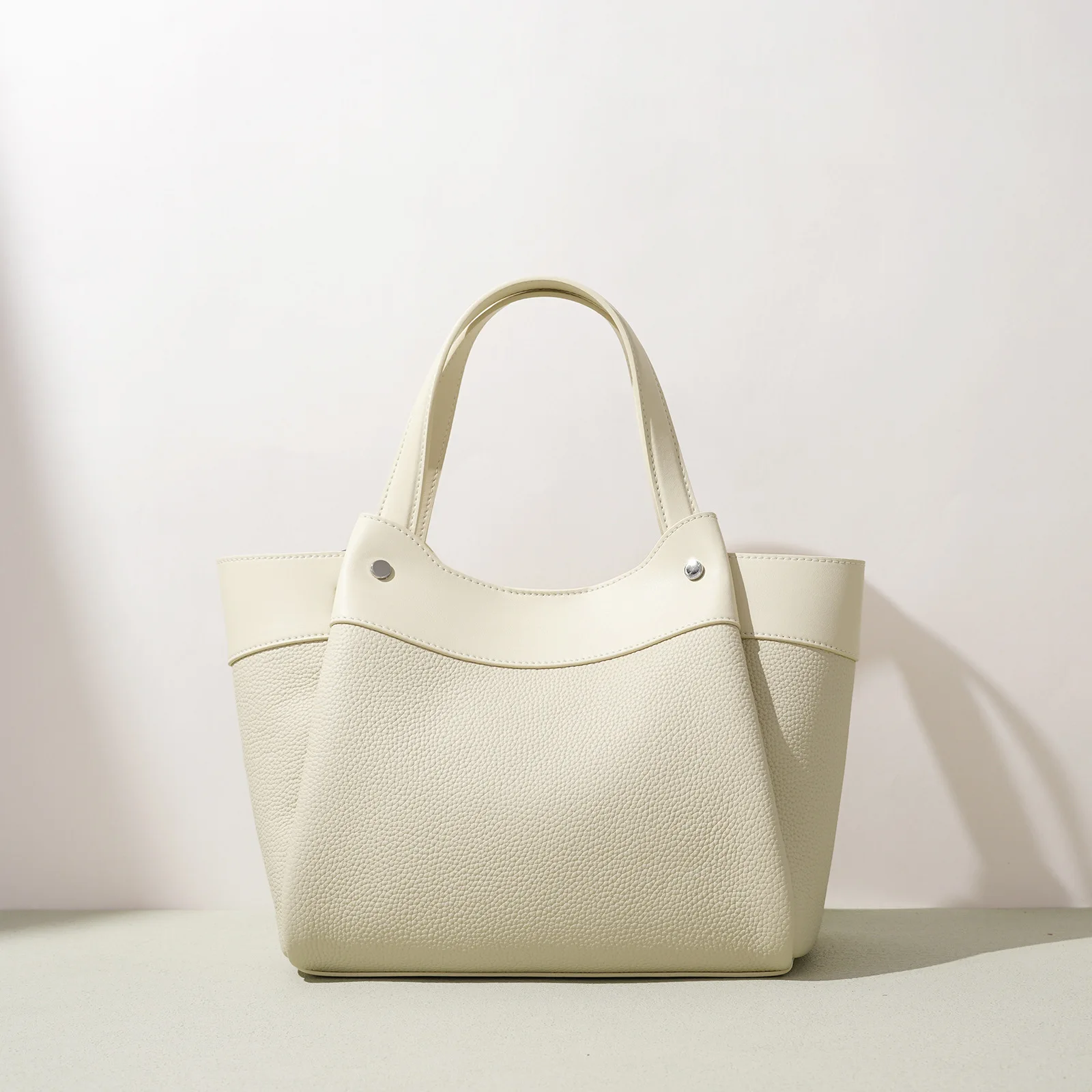 

Genuine Grade Women's Shoulder Bucket Bags Luxury Designer Brand Ladeis Cowhide Large Tote Bags for Woman High Quality Handbag