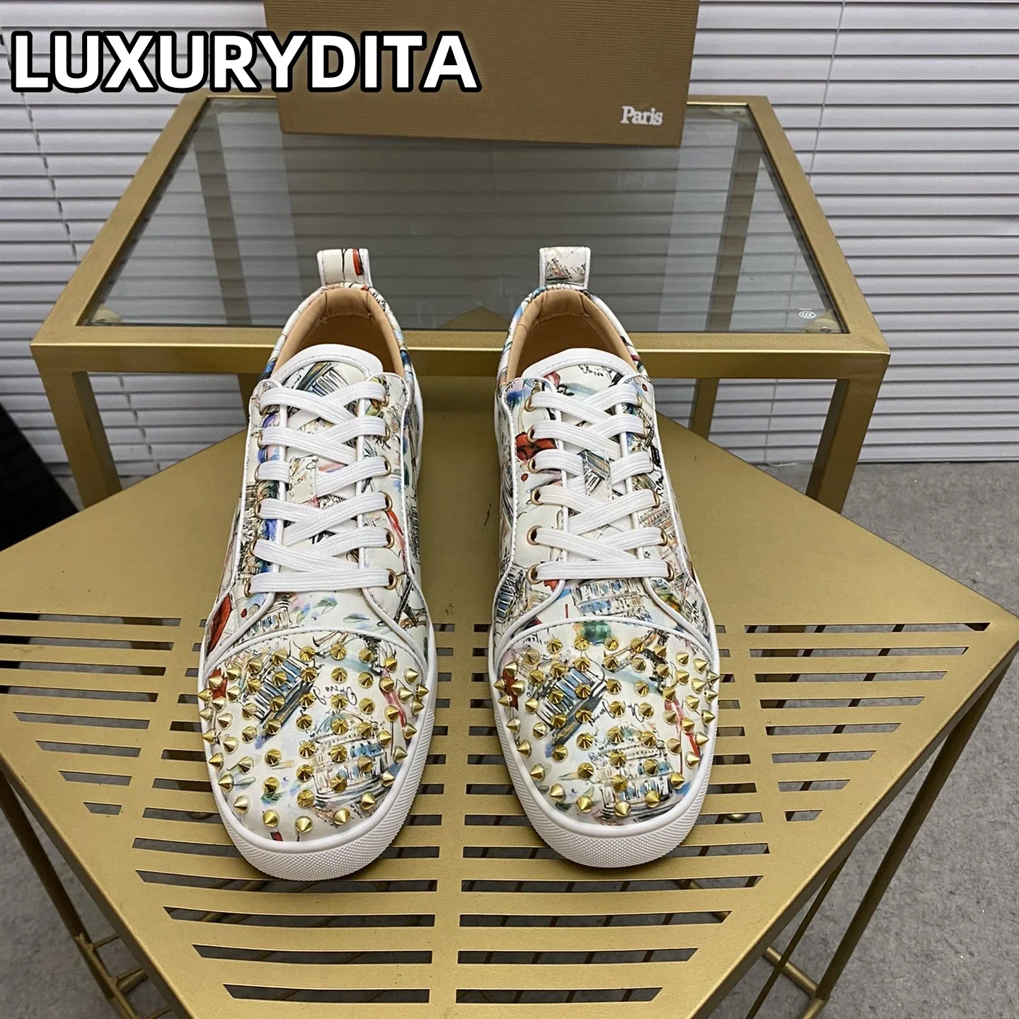 

Top Quality Womens Trendy Casual Tennis Shoes Luxury Mens Real Leather Sneakers 35-48 Designr Rivet Red Sole Lovers Shoes M0063