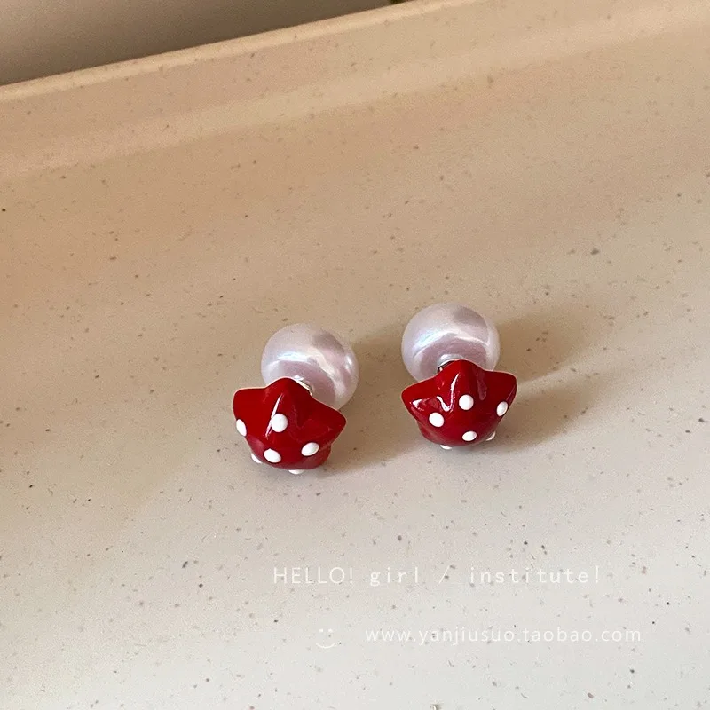 Red Five Pointed Star Polka Dot for Women in Autumn and Winter High End Style Rear Hanging Pearl Gentle Temperament Earrings