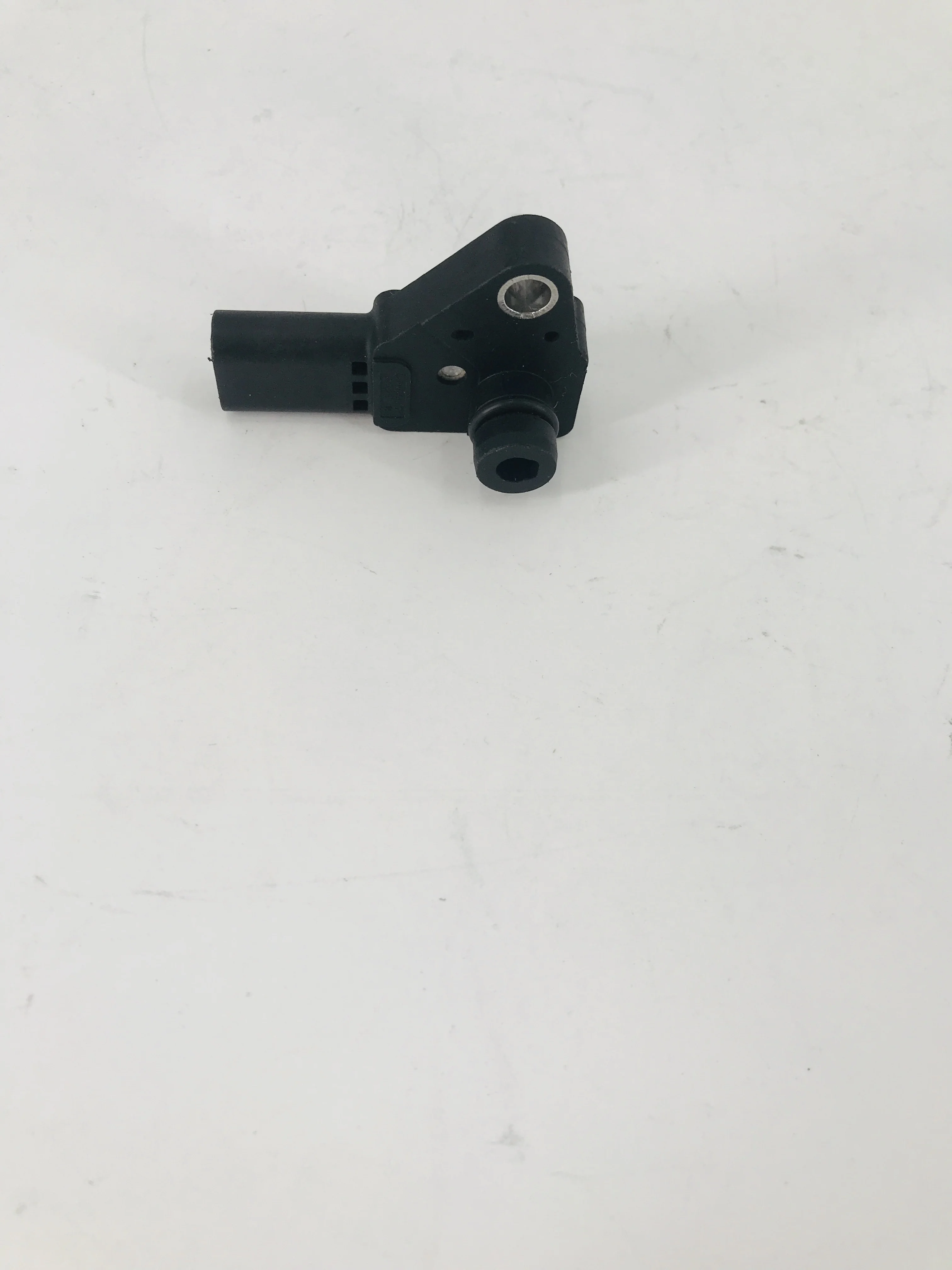 오리지널 트럭 부품 신제품 1001333671 압력 센서 웨이차이 WP7 엔진용