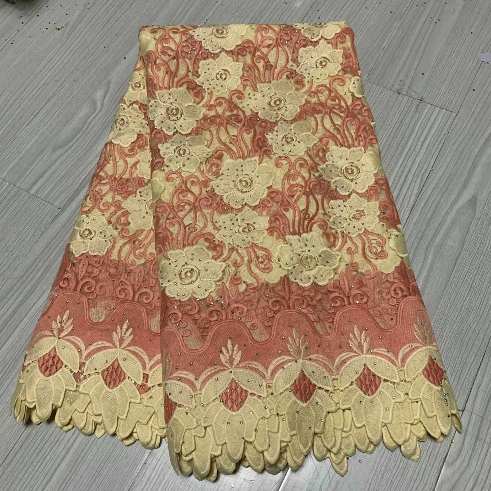 

2024 Wholesale Price African Net Lace With Stones Fabrics Embroidery French Mesh Lace Material 5Yards Sewing For Dress Wearing