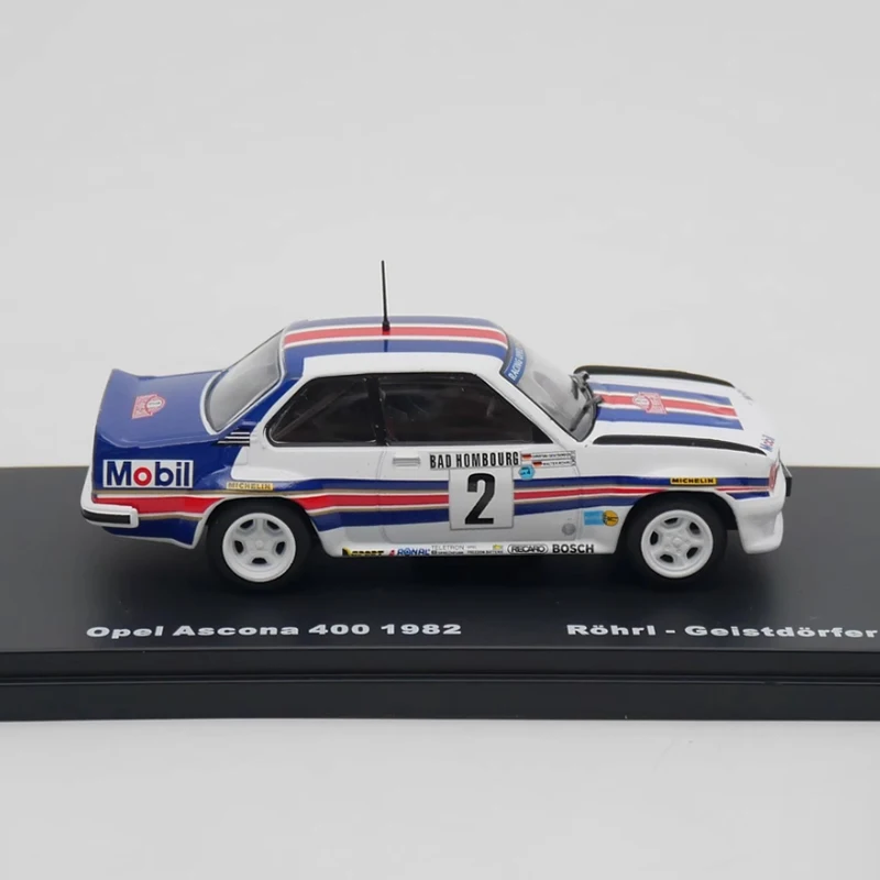 Diecast IXO 1: 43 Scale Open Ascona 400 WRC 1982 Rally Car Alloy Car Model Classics Adult Souvenir Gift Static Display