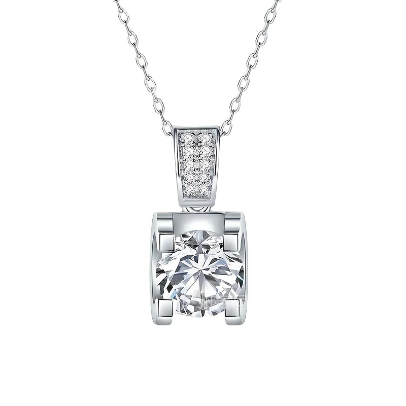 

Classic Moissanaite Charm Necklace Double Row Of Bull Head 1 Ct Silver Pendant Romantic Snowflake Romantic Valentine's Day Gifts