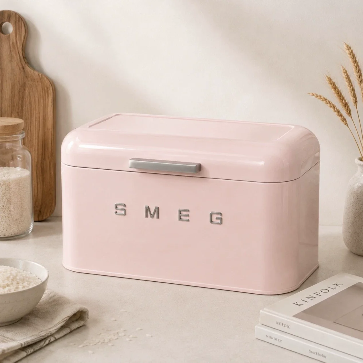 new-aesthetic-storage-box-with-lid-retro-design-home-desktop-organizer-for-entryway-keys-cosmetics-countertop-storage-container