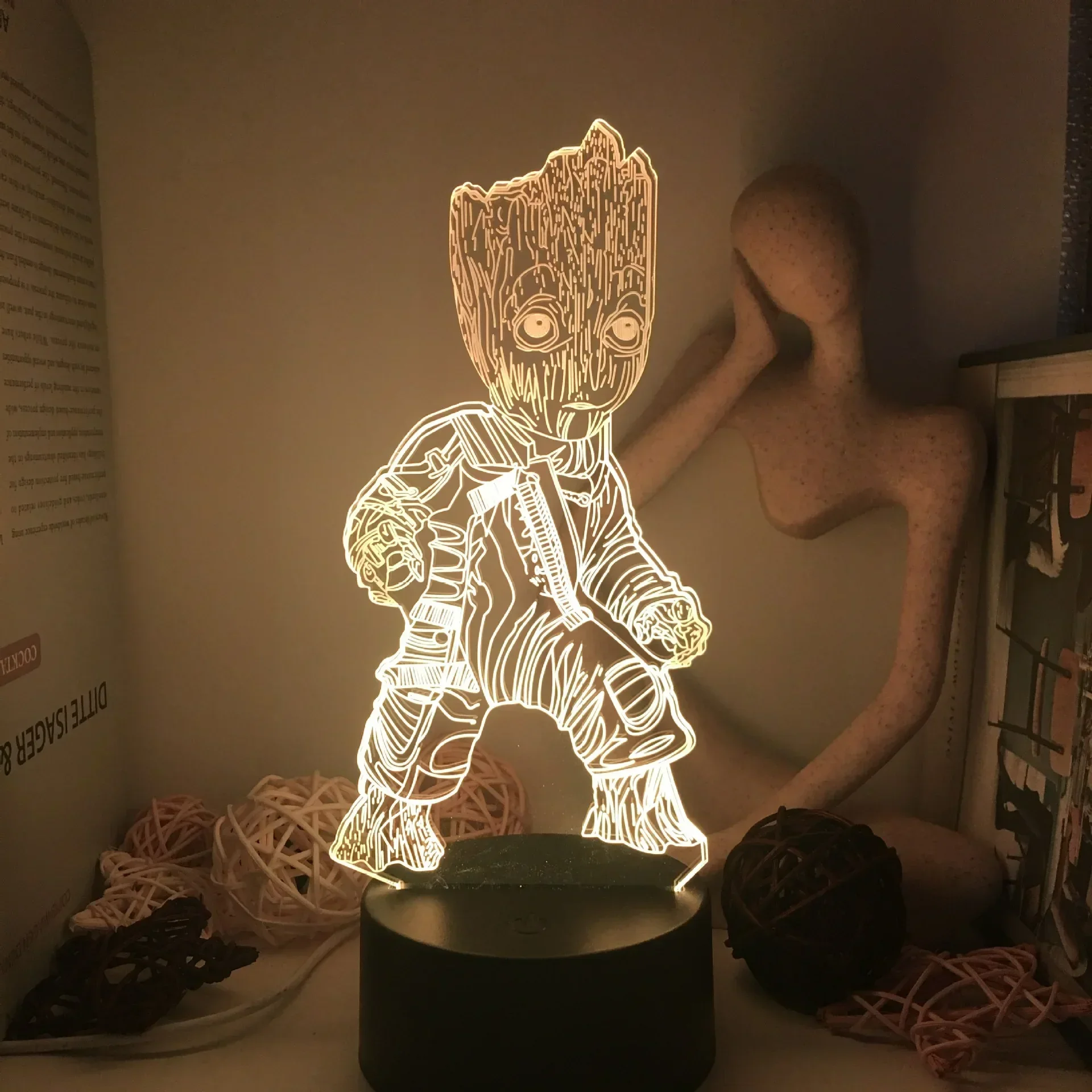 Marvel Avengers Groot Night Light Anime Toys Action Figure Disney lampada da tavolo Tree Man Groot modello acrilico bambini regali di natale