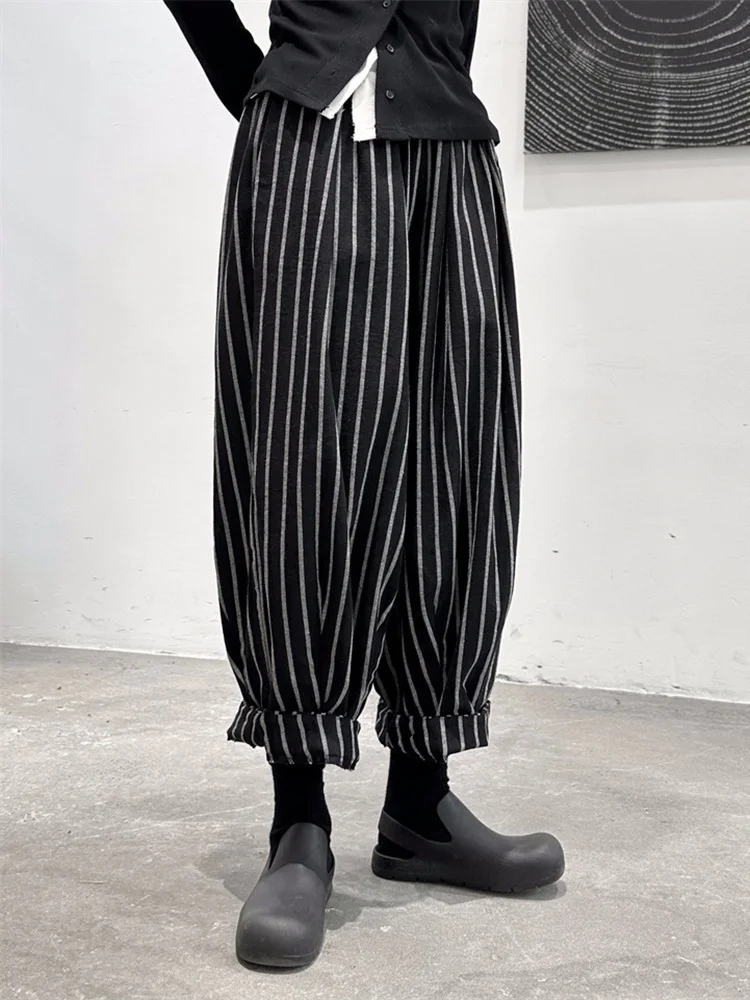 [EAM] Wysoka talia Casual Black Striped Casual Wide Leg Pants New Loose Fit Trousers Women Fashion Spring Summer 2024 1DF3686