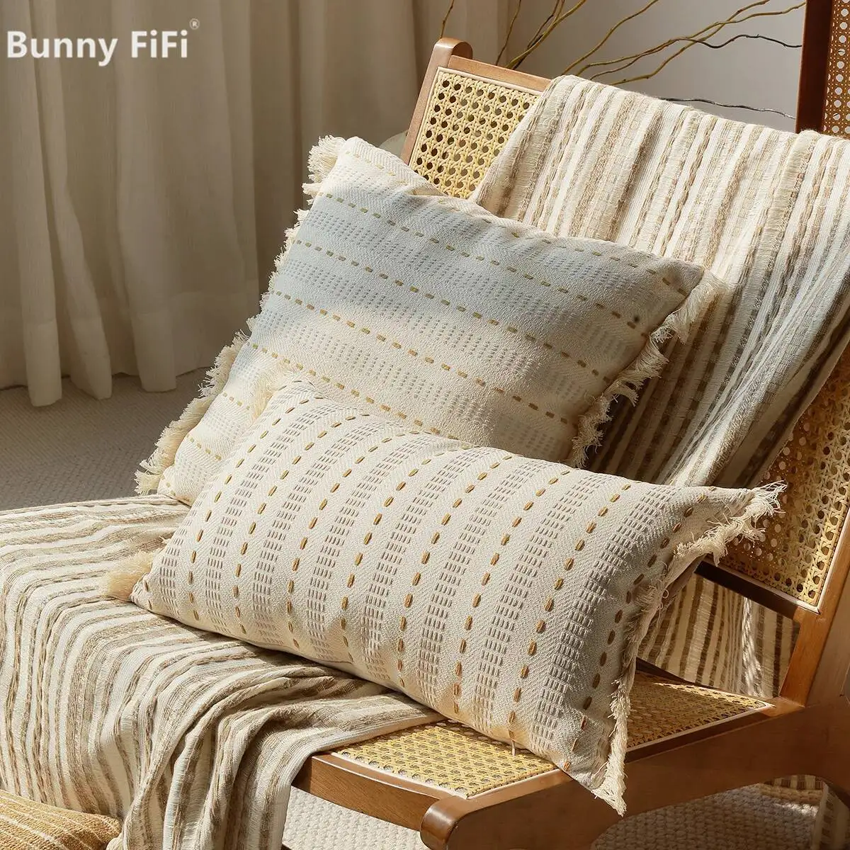 Boho Striped Pattern Soft Cushion Cover With Tassels Vintage Chenille Luxury Decorative Pillow Cases For Sofa Bed Living Room