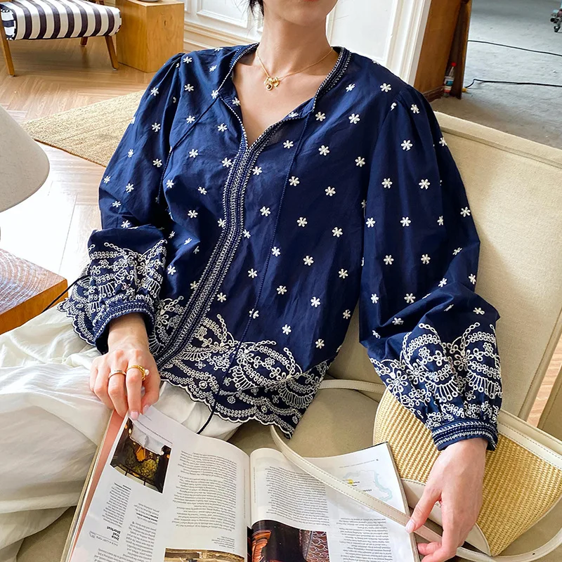 2025 الربيع والخريف قميص نسائي البوهيمي شرابة الخامس الرقبة طويلة الأكمام قميص البحرية الفرنسية الرجعية التطريز بلوزة عطلة #2