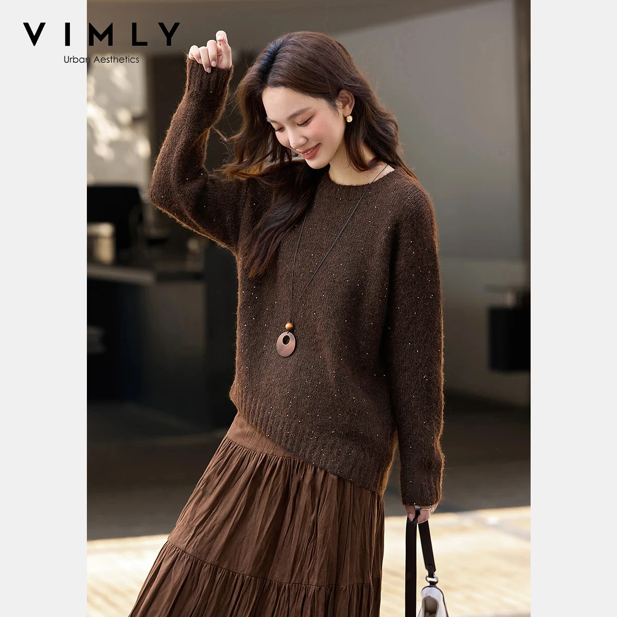 

VIMLY Simple Women's Sweater 2025 Winter New Round Neck Sequin Solid Soft Thick Knitwear Loose Fitting Woman Clothes 30312