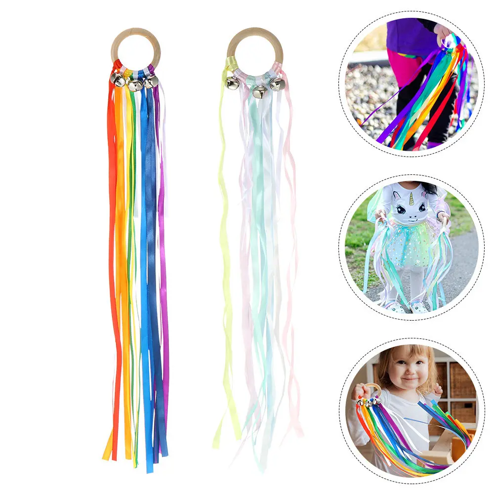 Фото Набор из 2 детских развивающих лент-колокольчиков с радужными стримерами для тренировки координации