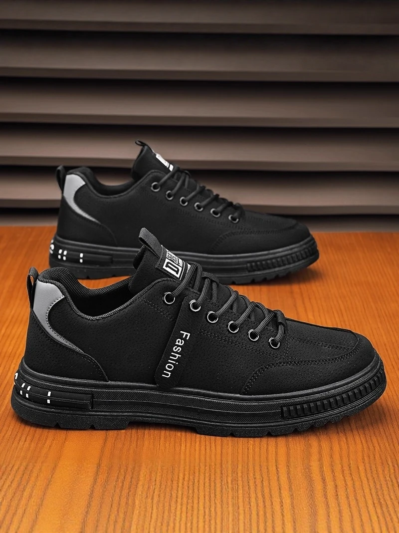 Men's Safety Shoes Low Cut Work Boots Anti-Slip Waterproof Comfortable Casual  Style for Construction Work And Daily Wear