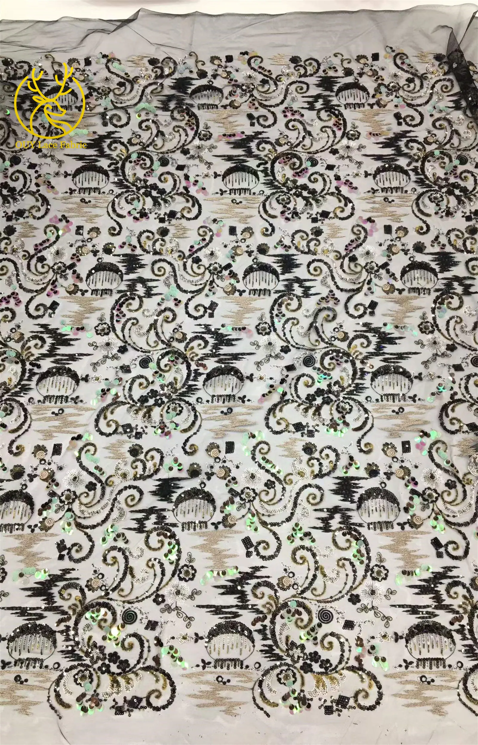 Nigerianischer Pailletten-Spitzenstoff 2026 Hochwertiger Afrikanischer Pailletten-Tüll für Damen-Abendkleider und Ballkleider zum Nähen – Detail 7