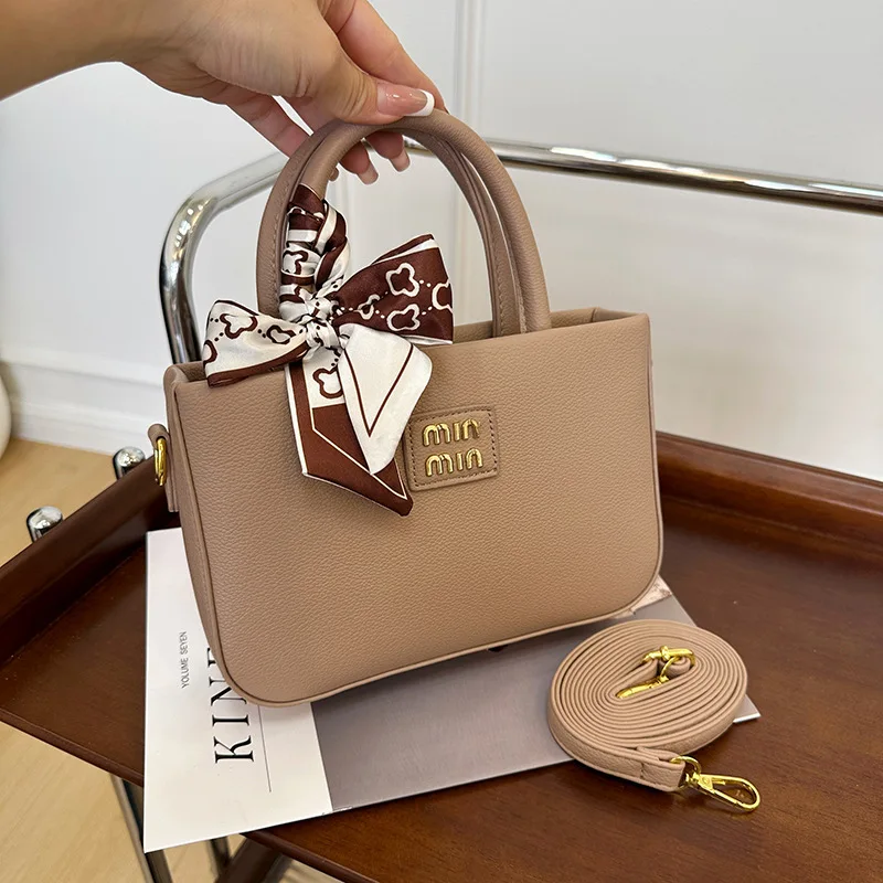 

Новая сумка-мессенджер большой вместимости в стиле ретро, высококачественная женская сумка с шелковым шарфом, модная женская сумка для пригородных поездок