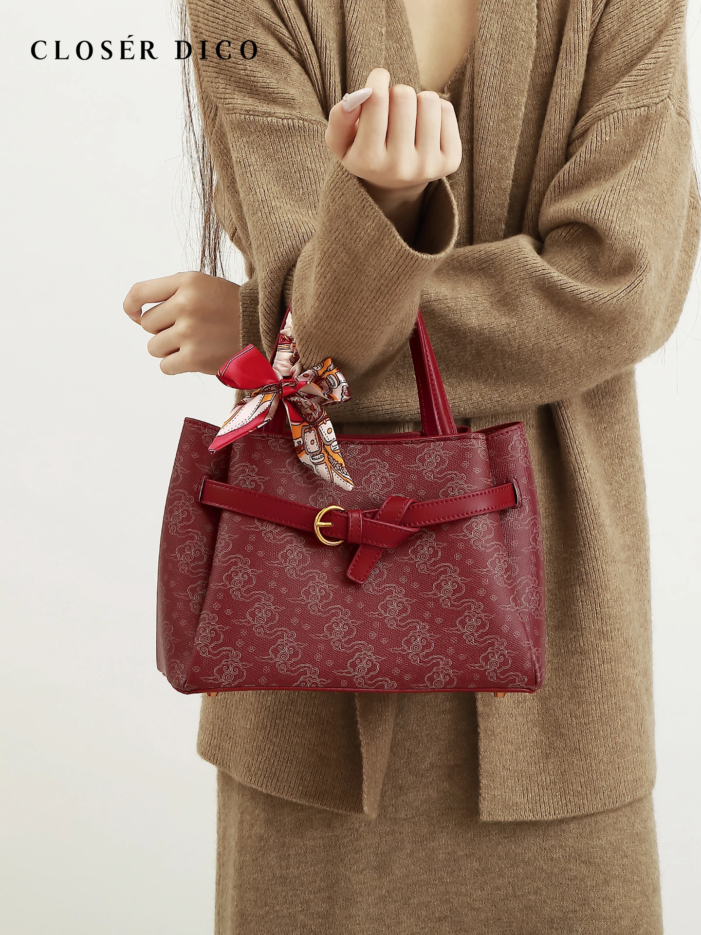 sac-a-main-elegant-motif-nuage-pour-mariage-style-retro-tendance-pour-femmes-d'age-mur-sac-a-bandouliere-en-cuir-pu-souple